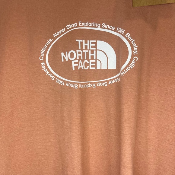 NWT North Face Womens T Shirt - Picture 2 of 6
